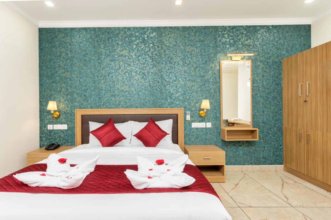 Esaa Airport Hotel Kochi 外观 照片