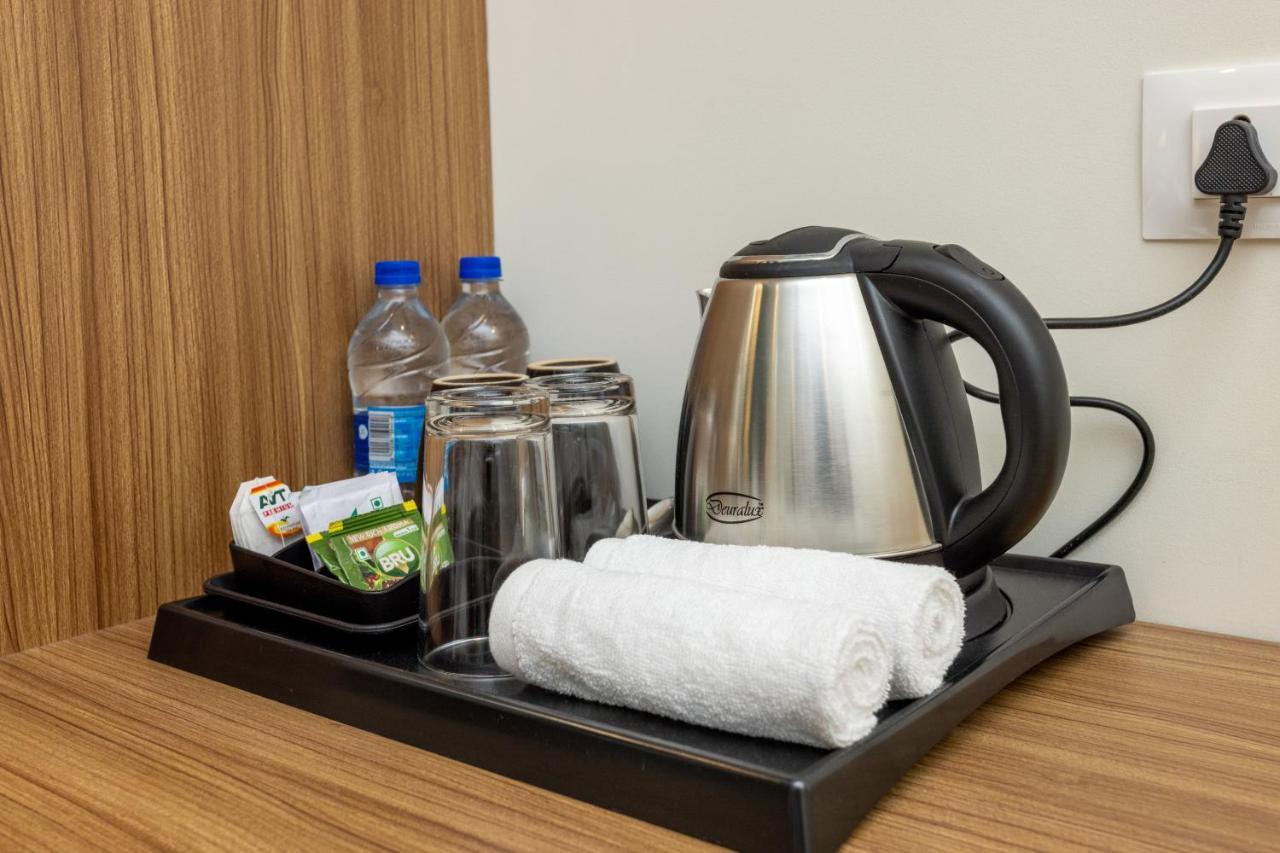 Esaa Airport Hotel Kochi 外观 照片